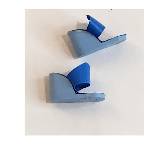 Vintage Barbie Taiwan Doll Shoes Lot – Wedge Heels & single Slippers (1970s–80s) - Picture 1 of 7